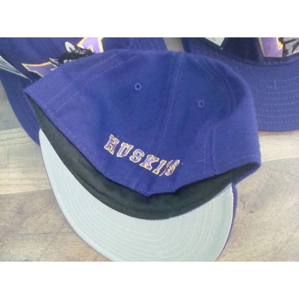 WASHINGTON HUSKIES  WHOLESALE LOT 10HATS  1980S  80S 90S VINTAGE FITTED USA MADE